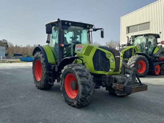 Tracteur agricole Claas ARION 640 CIS T4I