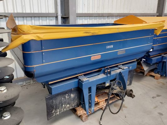 Distributeur d'engrais - M2WPLUS 3300 LITRES