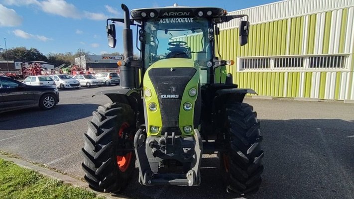 Tracteur agricole Claas ARION 530 CONCEPT