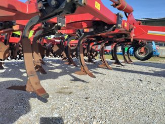 Déchaumeur à dents Horsch Terrano 6 - 9