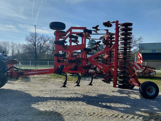 Déchaumeur à dents Horsch Terrano 6