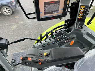Tracteur agricole Claas ARION 530 CONCEPT - 8