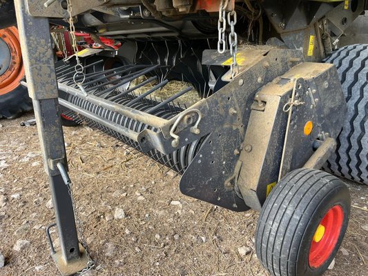 Presse à balles rondes Claas VARIANT 450 RF