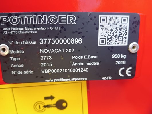 Faucheuse Pöttinger NOVACAT 302