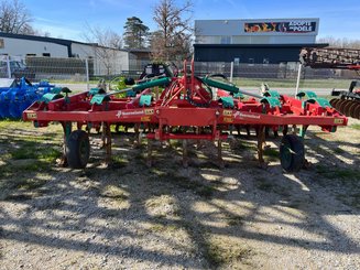 Déchaumeur à dents Kverneland CLC - 1