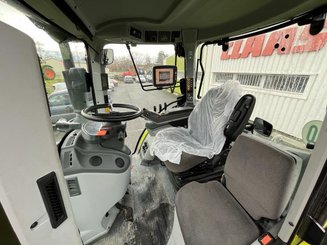 Tracteur agricole Claas ARION 530 CONCEPT - 7