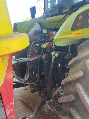 Tracteur agricole Claas ARION 430 Stage V Tradition