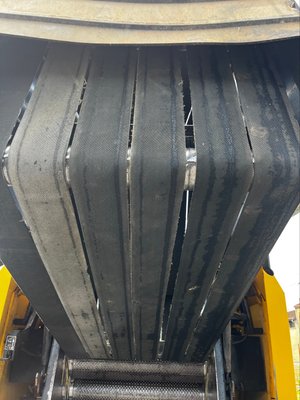 Presse à balles rondes New Holland BR 740