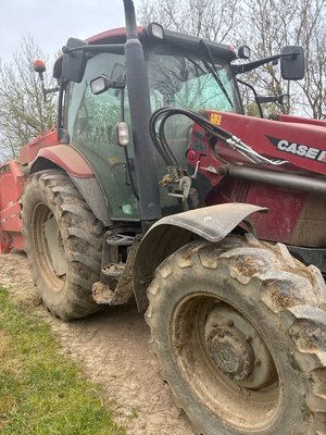 Tracteur agricole Case IH MAXXUM