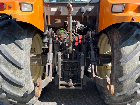 Tracteur agricole Renault ARES 656 RZ