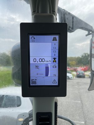 Tracteur agricole Claas ARION 630 ADVANCE