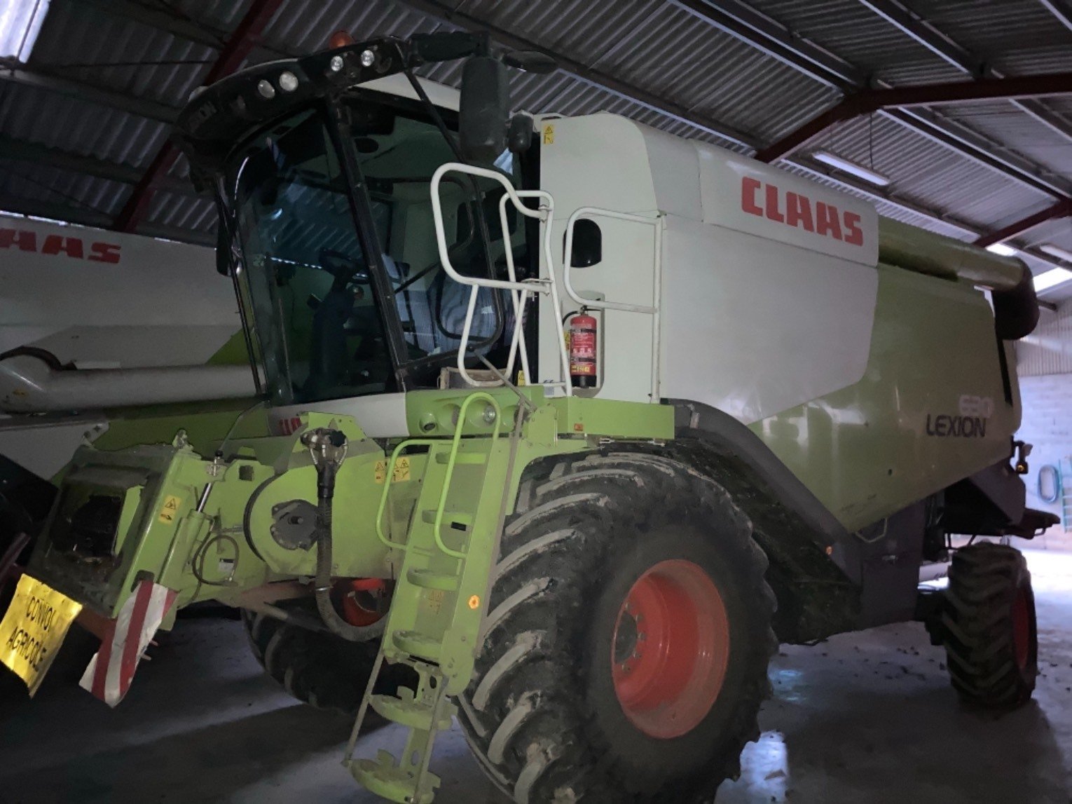 Moissonneuse batteuse Moissonneuse batteuse Claas LEXION 630 MONTANA