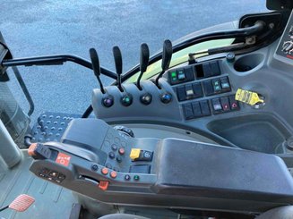 Tracteur agricole Claas ARION 610 ADVANCE - 8