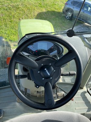 Tracteur agricole Claas ARION 640 CIS T4I