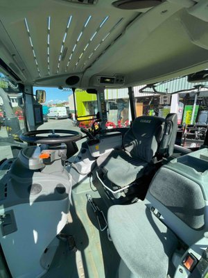 Tracteur agricole Claas ARION 430 CIS T4F