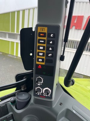 Tracteur agricole Claas ARION 510 CIS