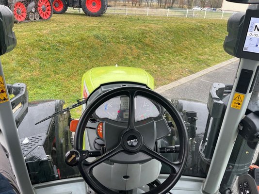 Tracteur agricole Claas ARION 510 CIS