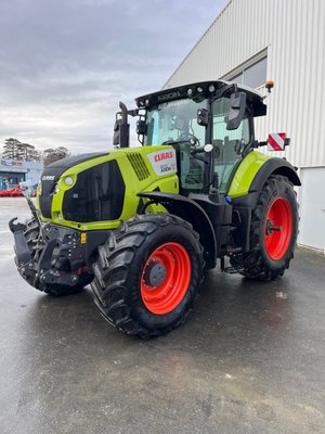 Tracteur agricole - AXION 800 CEBIS