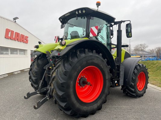 Tracteur agricole Claas AXION 810 CMATIC BUSINESS
