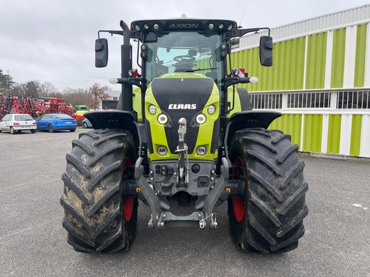 Tracteur agricole Claas AXION 810 CMATIC BUSINESS
