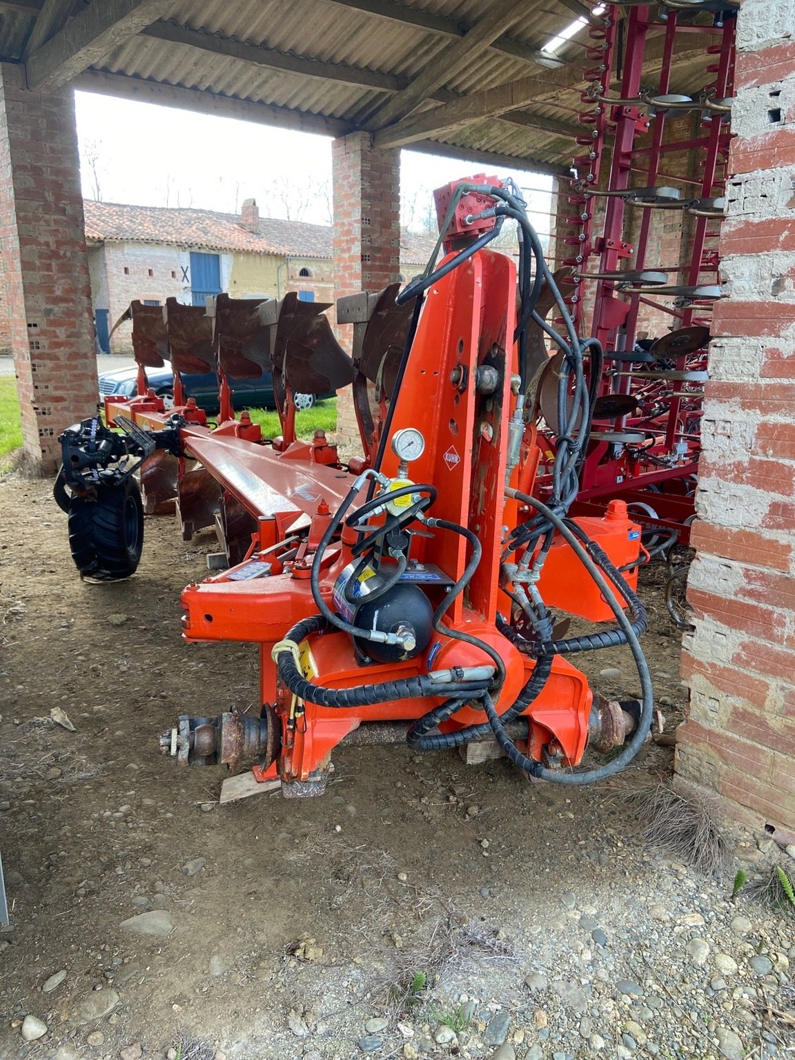 Charrue Charrue Kuhn vari-master 153