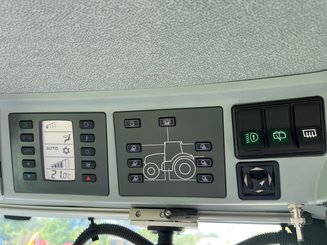Tracteur agricole Claas AXION 800 - 13