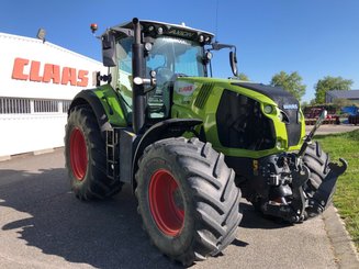 Tracteur agricole Claas AXION 800 - 1