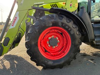 Tracteur agricole Claas ARION 440 - 11