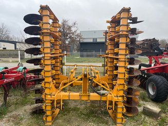 Déchaumeur à disques Agrisem DISC-O-MULCH - 8