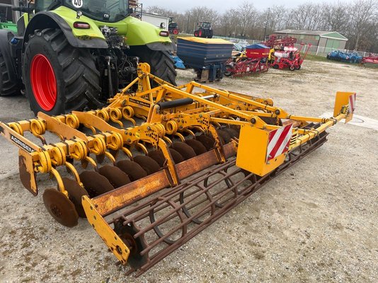 Déchaumeur à disques Agrisem DISC-O-MULCH