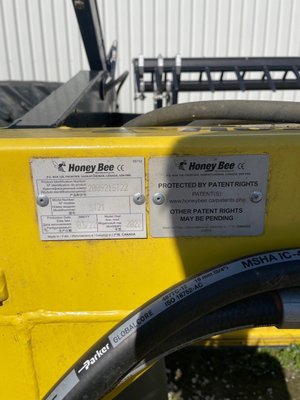 Faucheuse Honey Bee ST 21