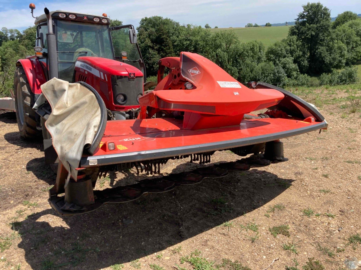 Faucheuse conditionneuse Faucheuse conditionneuse Kuhn FC 3525 DF-FF