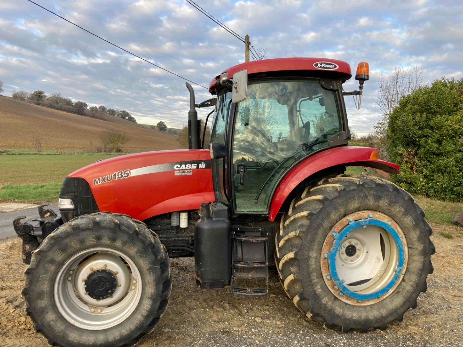 Tracteur agricole Tracteur agricole Case IH MXU 135
