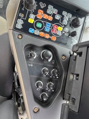 Tracteur agricole Case IH Puma 220 - 11