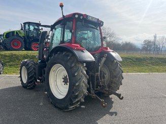 Tracteur agricole Valtra N 114 HITECH - 4