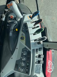 Tracteur agricole Valtra N 114 HITECH - 11