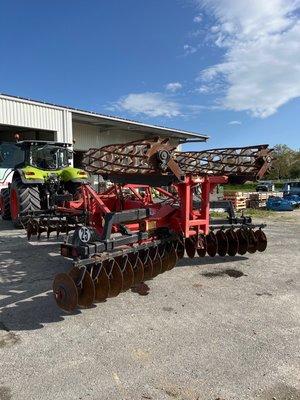 Cover crop Gregoire Besson SXP 36
