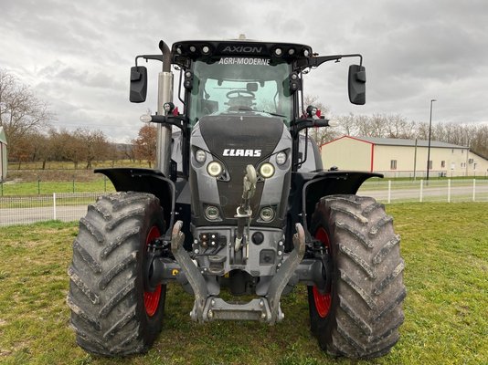 Tracteur agricole Claas AXION 830 CMATIC