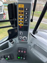 Tracteur agricole Claas AXION 830 CMATIC - 7