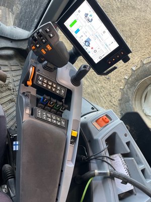 Tracteur agricole Valtra N 174  DIRECT