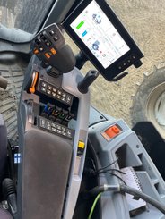 Tracteur agricole Valtra N 174  DIRECT - 11