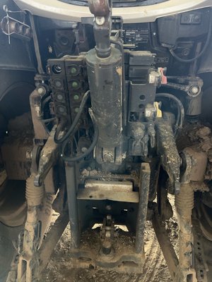 Tracteur agricole Valtra N 174  DIRECT