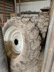 Tracteur agricole Valtra N134 - 7