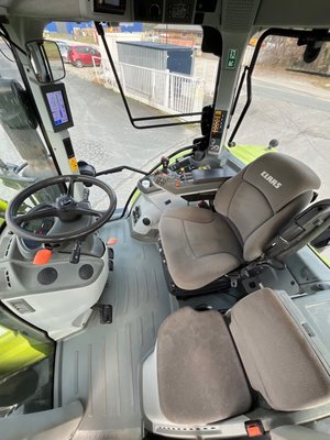 Tracteur agricole Claas ARION 510 CMATIC