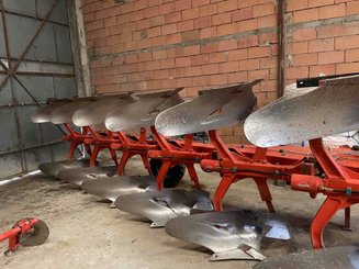 Charrue Kuhn VARI MASTER 180 - 1