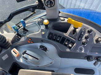 Tracteur agricole New Holland T5 110 - 13