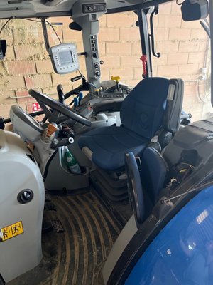 Tracteur agricole New Holland T5 110