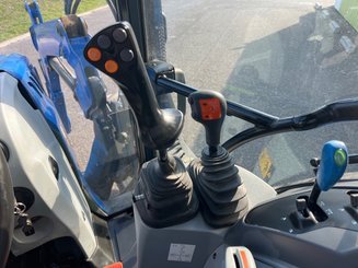 Tracteur agricole New Holland T5 110 - 12