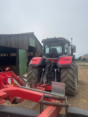 Tracteur agricole Massey Ferguson 8S 265 DYNA VT