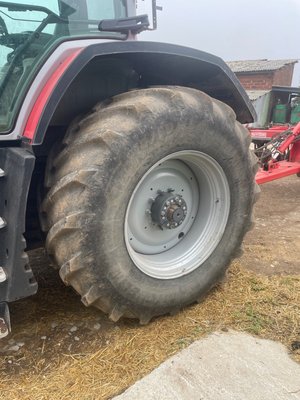 Tracteur agricole Massey Ferguson 8S 265 DYNA VT